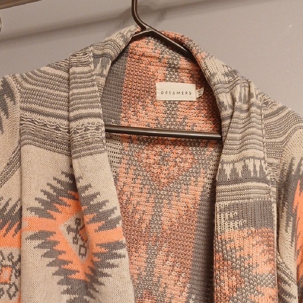 Chic Geometric Sweater - Gray and Orange - Picture 6 of 11